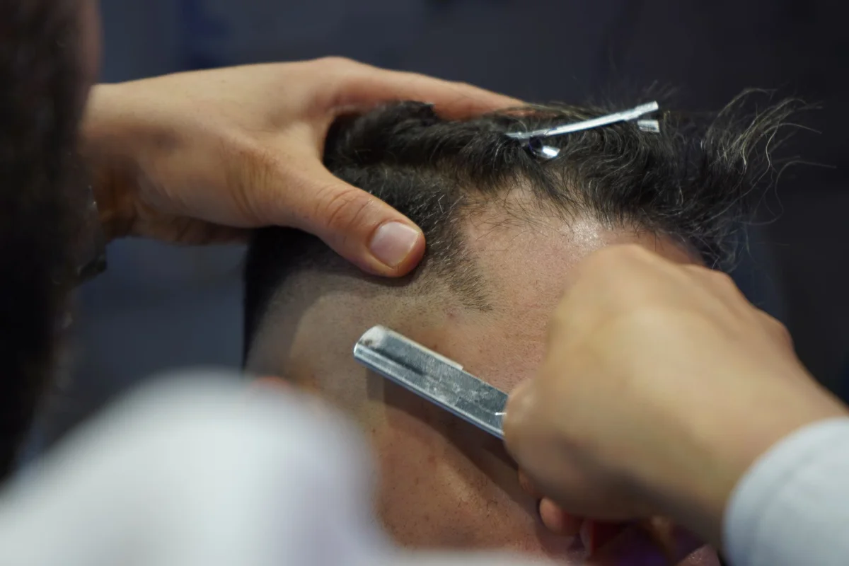 Barbearia Espelho & Navalha Ltda