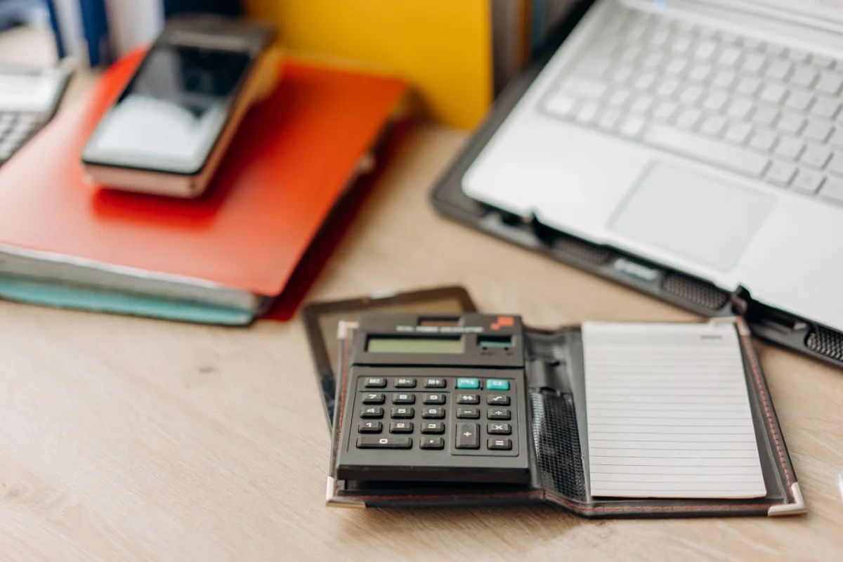 Avance Financas & Negocios