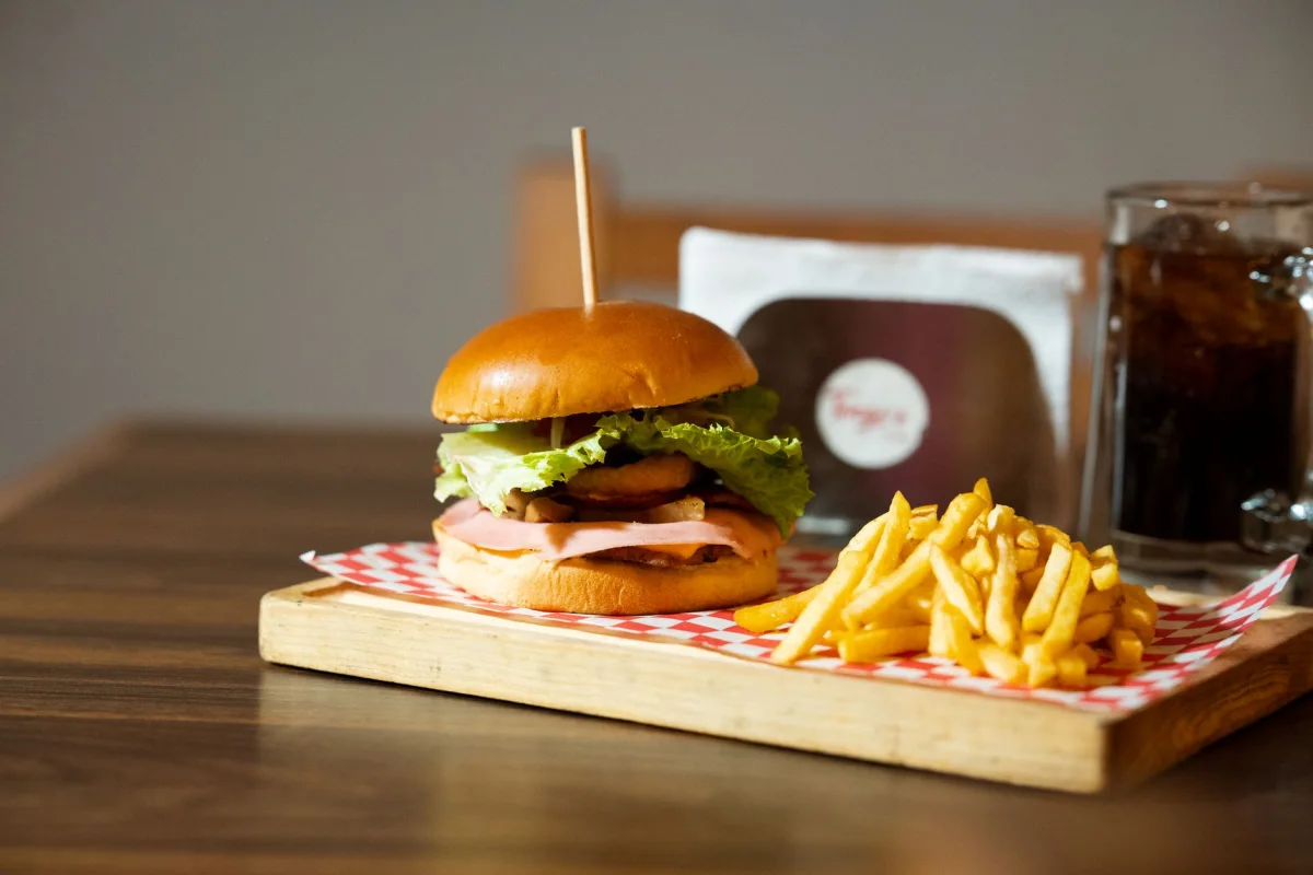 Burger Field Premium